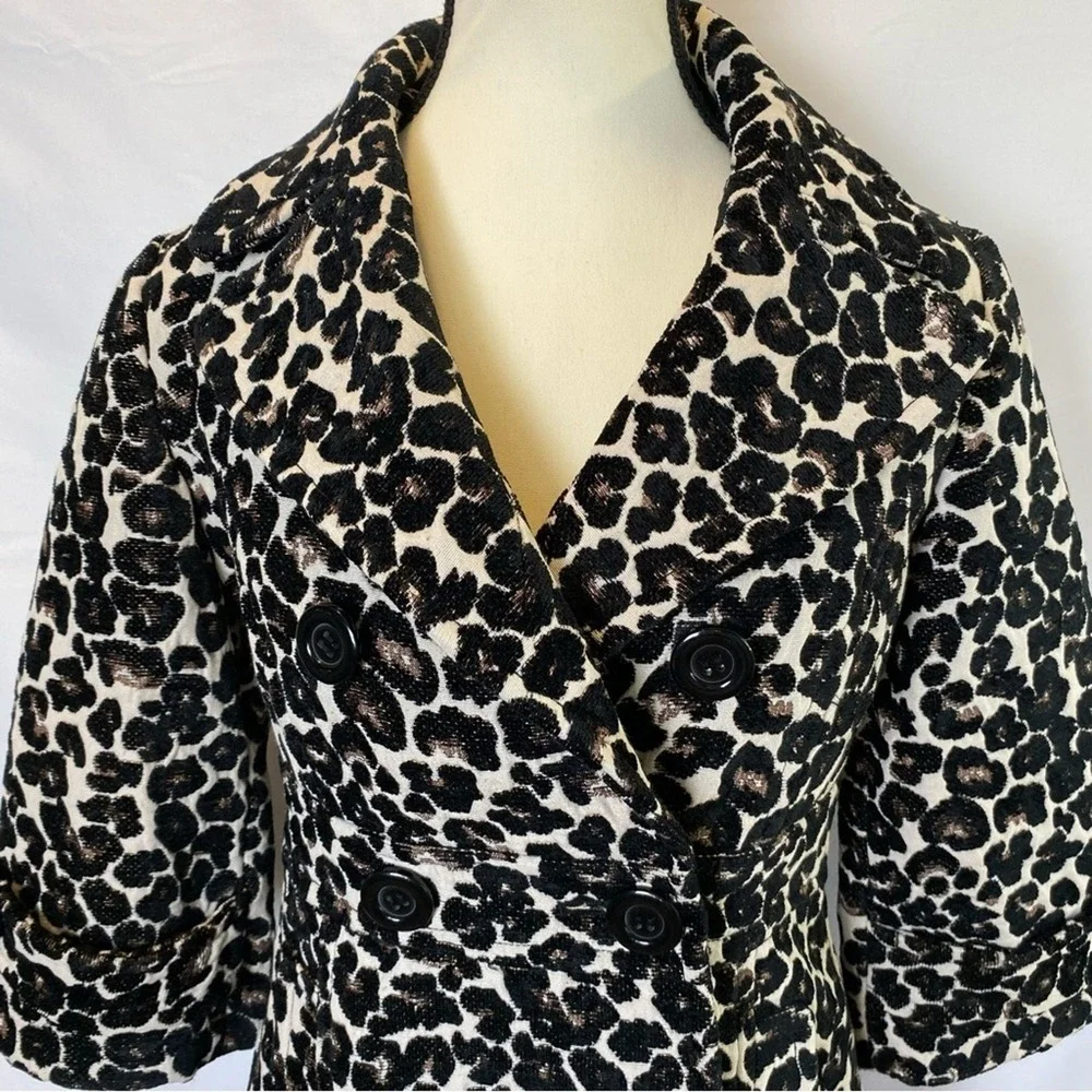 Forever 21 Leopard Animal‎ Print Jacket Size Small Double Breasted Collared